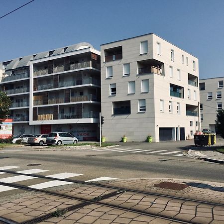 Le T2 Appartement Moderne Avec Terrasse Et Parking Strasbourg Eksteriør billede