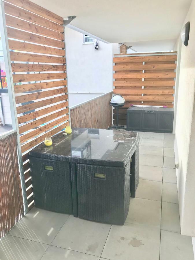 Le T2 Appartement Moderne Avec Terrasse Et Parking Strasbourg Eksteriør billede